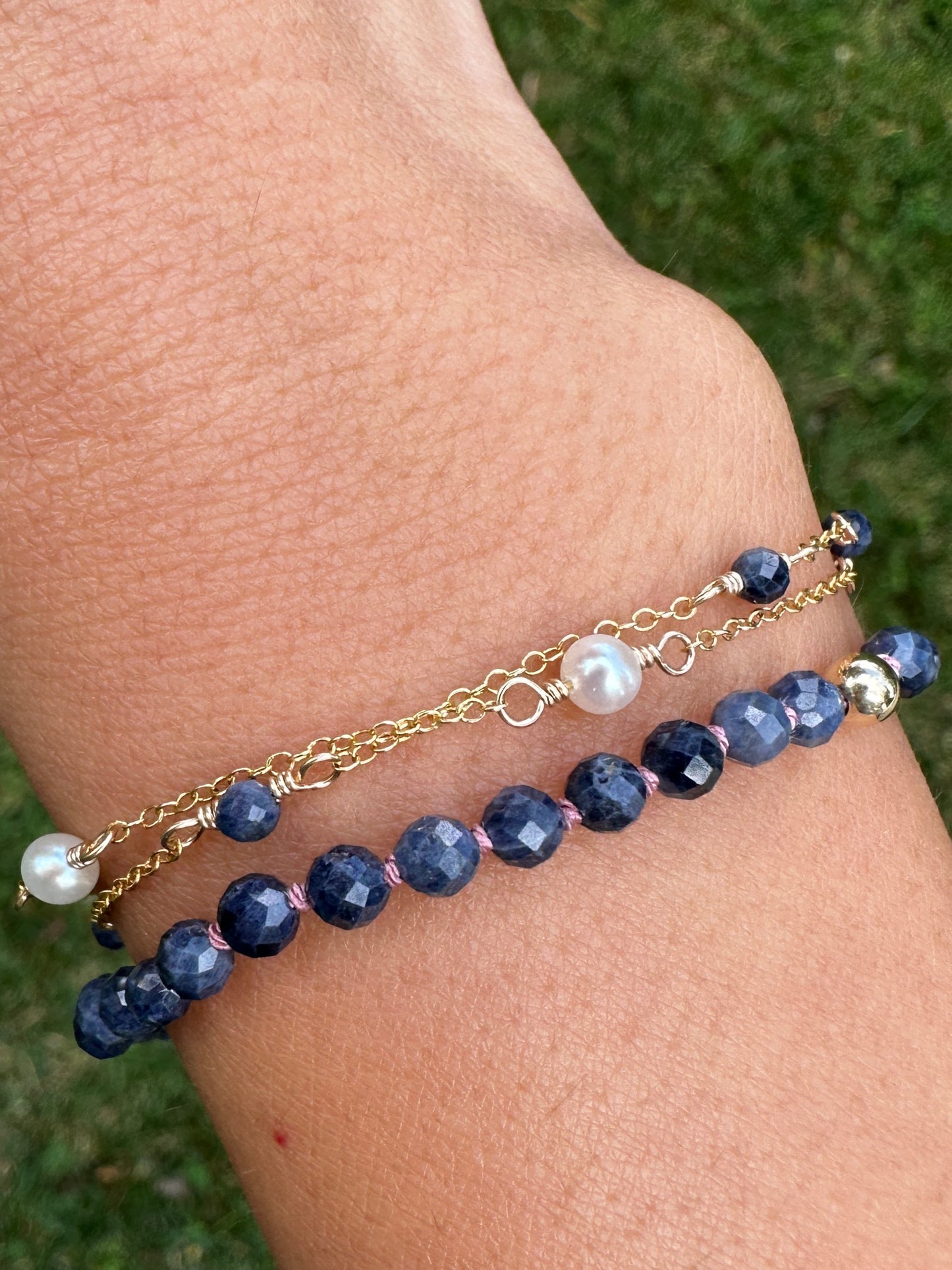 The Anastasia Bracelet in Blue Sapphire with White Freshwater Pearl