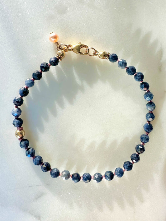 The Friendship Bracelet in Blue Sapphire