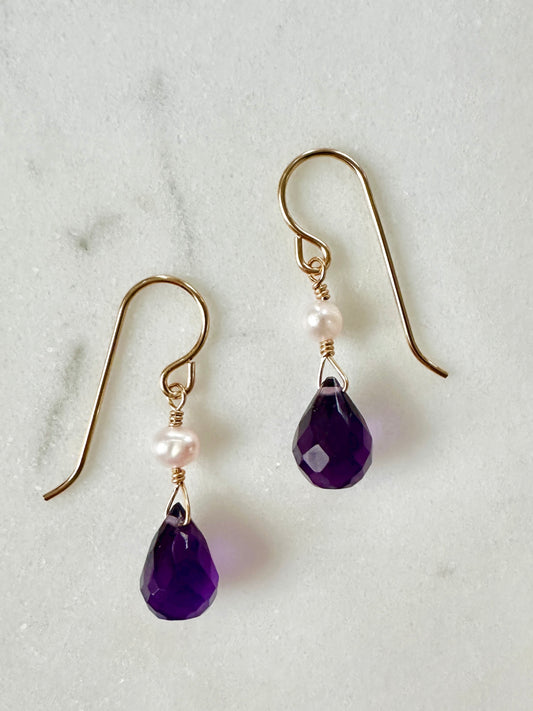 The Lisa Earring in Amethyst with Pink Freshwater Pearl